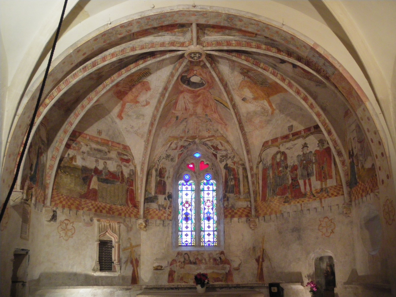 L'abside de la chapelle de Beaumont